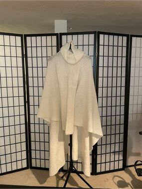 AKIRA Cream Cowl Turtleneck Poncho Sweater